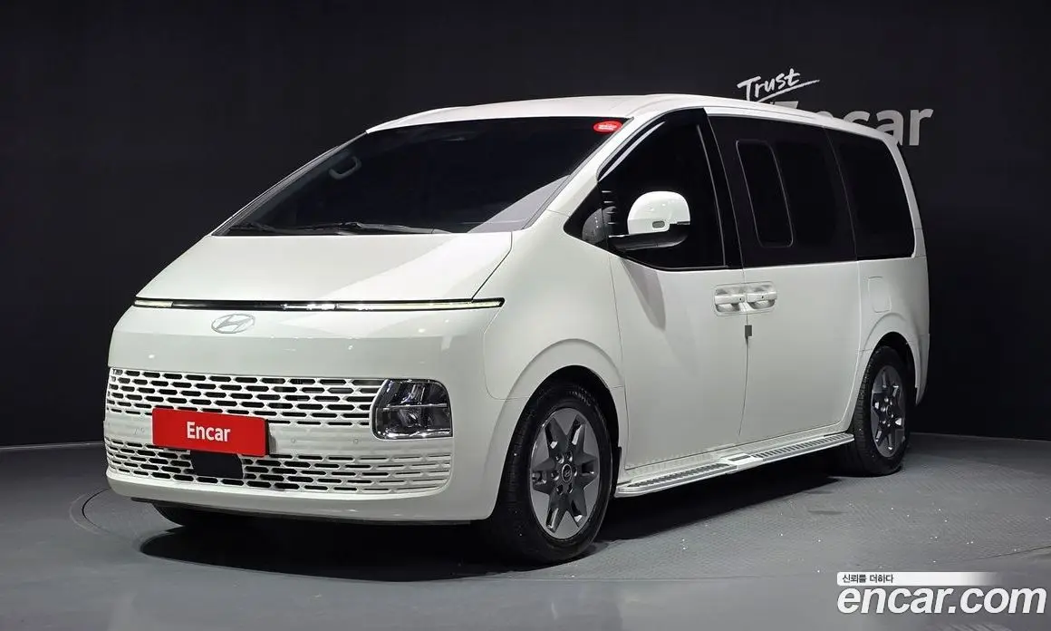 Hyundai Staria 2025 2.2 автомат (гидро), фото 1 Hyundai Staria 2025 2.2 автомат (гидро), фото 1