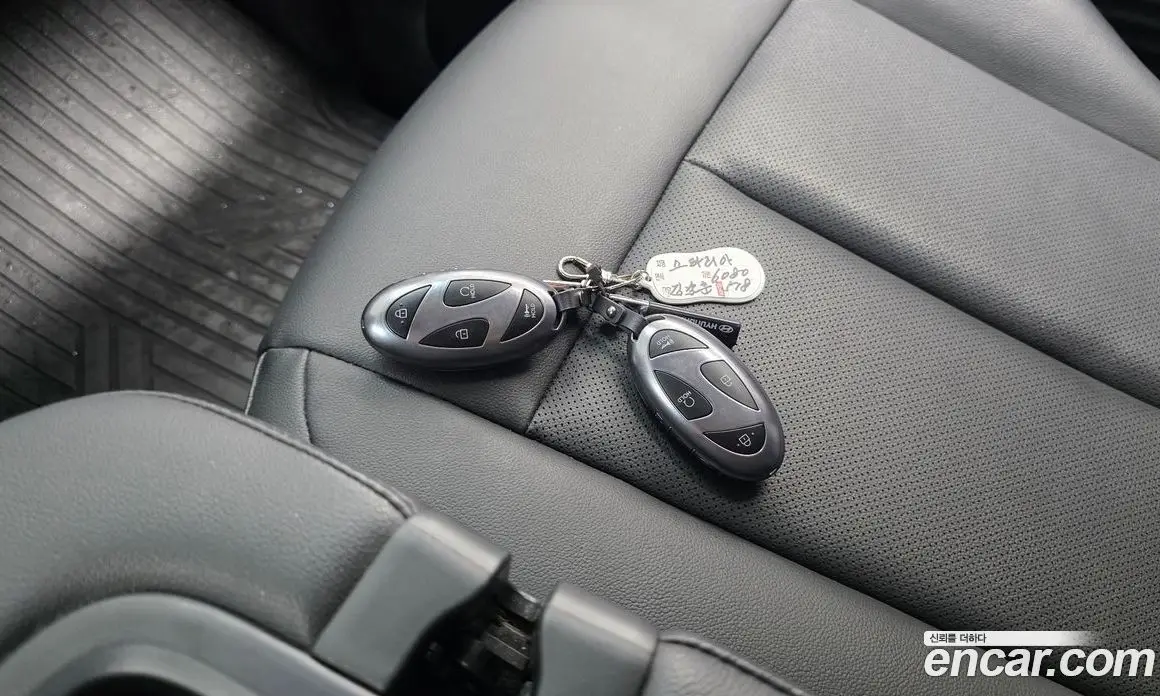 Hyundai Staria 2025 2.2 автомат (гидро), фото 25 Hyundai Staria 2025 2.2 автомат (гидро), фото 25
