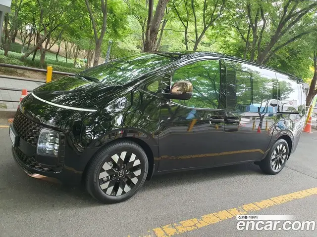 Hyundai Staria 2025 2.2 автомат (гидро), миниатюра 1 Hyundai Staria 2025 2.2 автомат (гидро), миниатюра 1