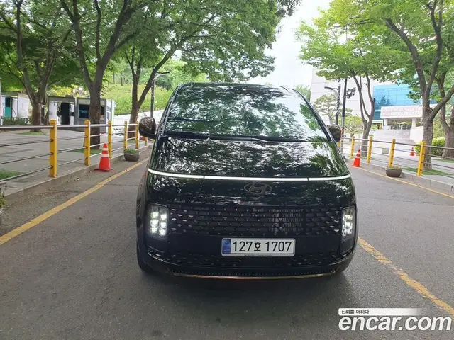 Hyundai Staria 2025 2.2 автомат (гидро), миниатюра 12