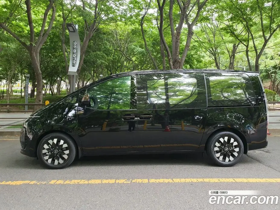 Hyundai Staria 2025 2.2 автомат (гидро), фото 13 Hyundai Staria 2025 2.2 автомат (гидро), фото 13