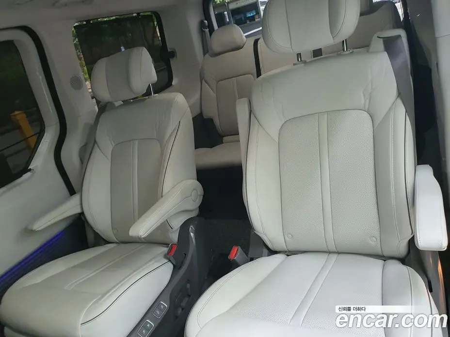 Hyundai Staria 2025 2.2 автомат (гидро), фото 9 Hyundai Staria 2025 2.2 автомат (гидро), фото 9