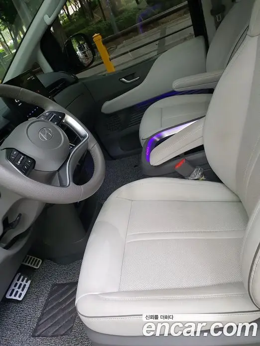 Hyundai Staria 2025 2.2 автомат (гидро), фото 10 Hyundai Staria 2025 2.2 автомат (гидро), фото 10