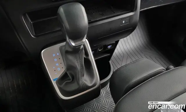 Hyundai Staria 2025 3.5 автомат (гидро), миниатюра 9 Hyundai Staria 2025 3.5 автомат (гидро), миниатюра 9