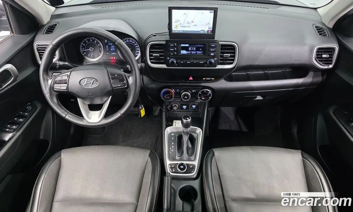 Hyundai Venue 2019 1.6 автомат (гидро), фото 7