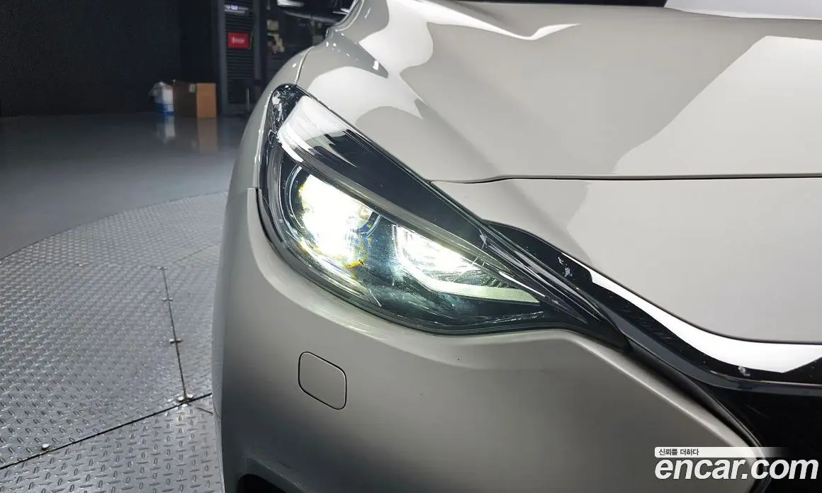 Infiniti Q30 2017 2.0 автомат (гидро), фото 8 Infiniti Q30 2017 2.0 автомат (гидро), фото 8