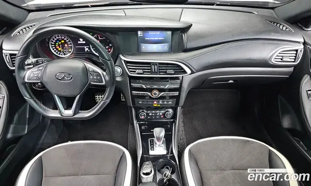 Infiniti Q30 2017 2.0 автомат (гидро), миниатюра 10 Infiniti Q30 2017 2.0 автомат (гидро), миниатюра 10