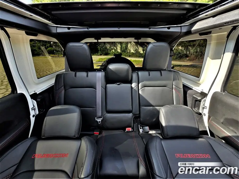 Jeep Wrangler 2025 2.0 автомат (гидро), фото 15 Jeep Wrangler 2025 2.0 автомат (гидро), фото 15