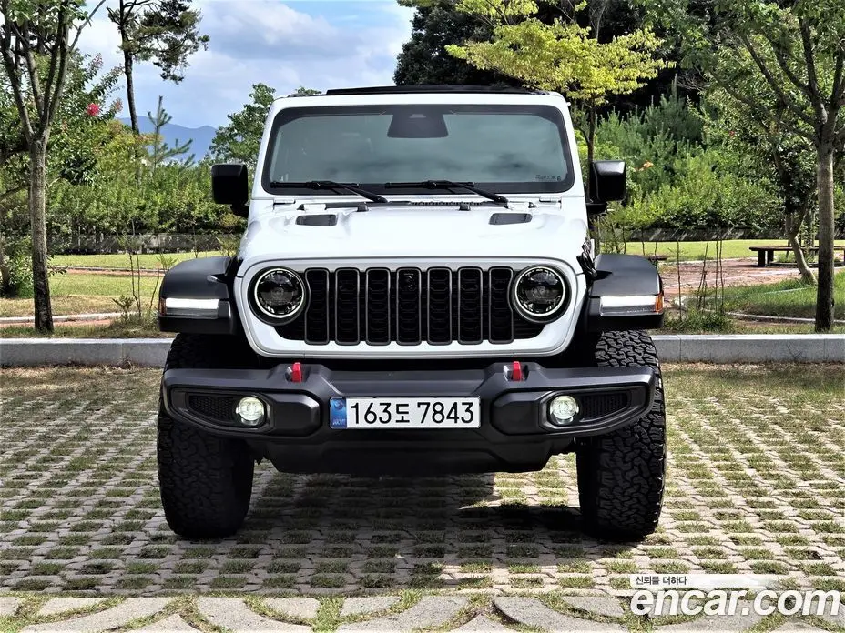 Jeep Wrangler 2025 2.0 автомат (гидро), фото 3 Jeep Wrangler 2025 2.0 автомат (гидро), фото 3