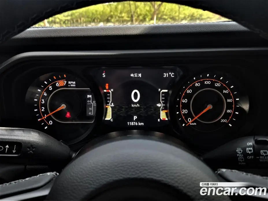 Jeep Wrangler 2025 2.0 автомат (гидро), фото 8 Jeep Wrangler 2025 2.0 автомат (гидро), фото 8