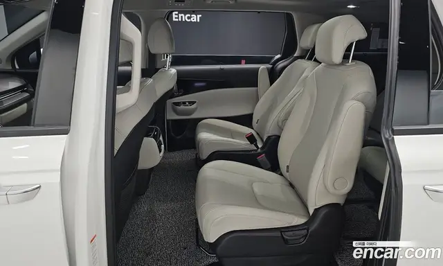 Kia Carnival 2023 3.5 автомат (гидро), миниатюра 12