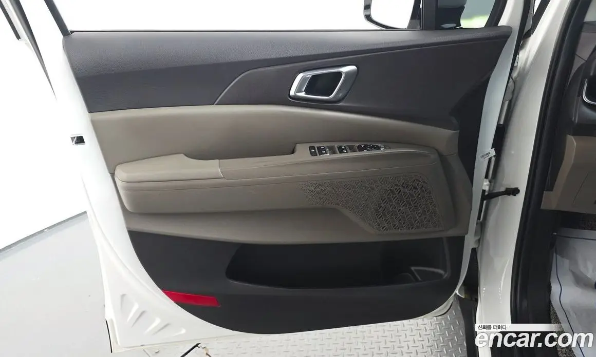 Kia Carnival 2024 3.5 автомат (гидро), фото 14 Kia Carnival 2024 3.5 автомат (гидро), фото 14