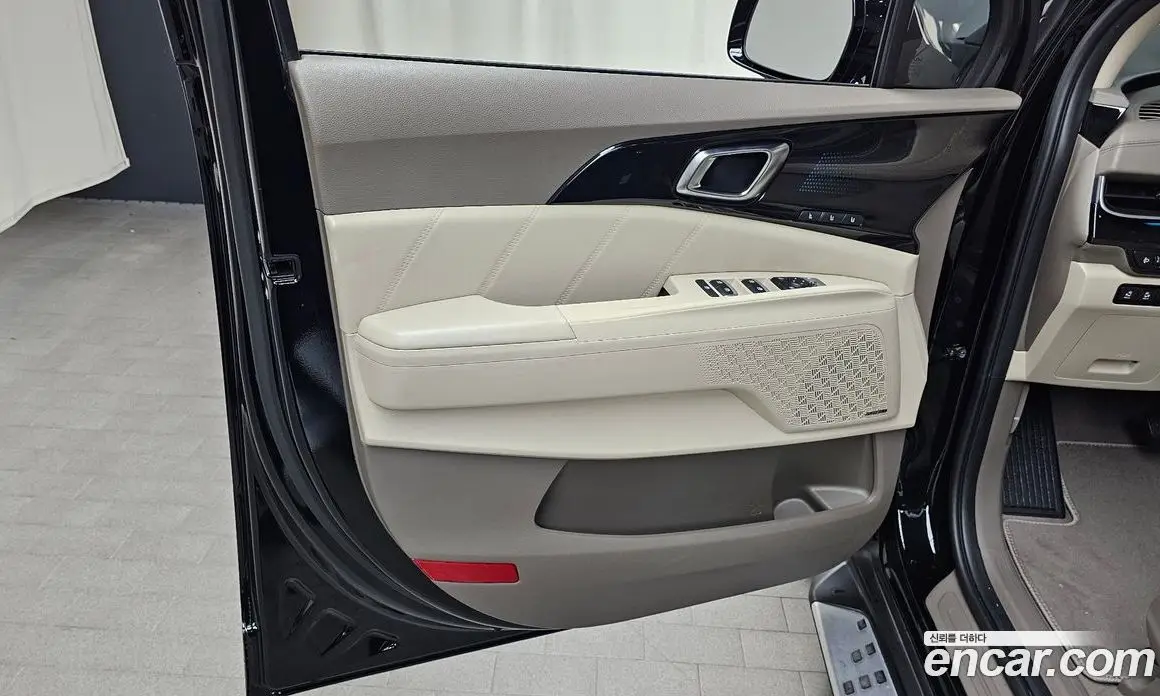 Kia Carnival 2024 3.5 автомат (гидро), фото 13 Kia Carnival 2024 3.5 автомат (гидро), фото 13