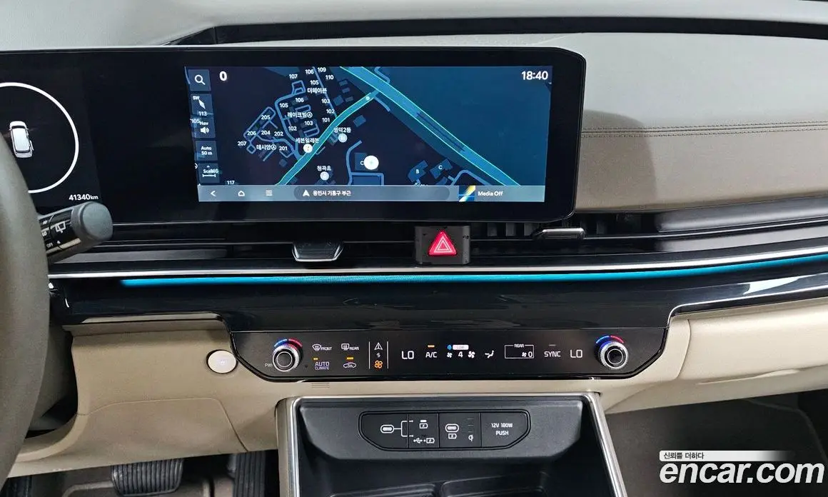 Kia Carnival 2024 3.5 автомат (гидро), фото 17 Kia Carnival 2024 3.5 автомат (гидро), фото 17