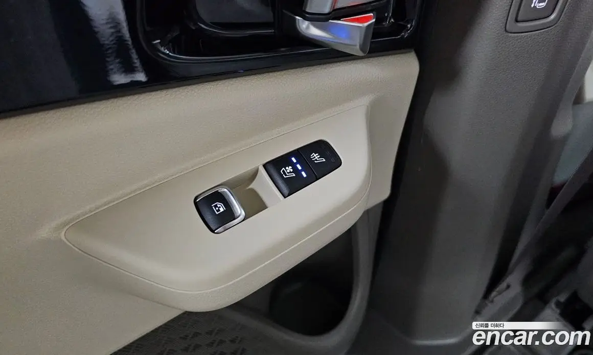 Kia Carnival 2024 3.5 автомат (гидро), фото 27 Kia Carnival 2024 3.5 автомат (гидро), фото 27