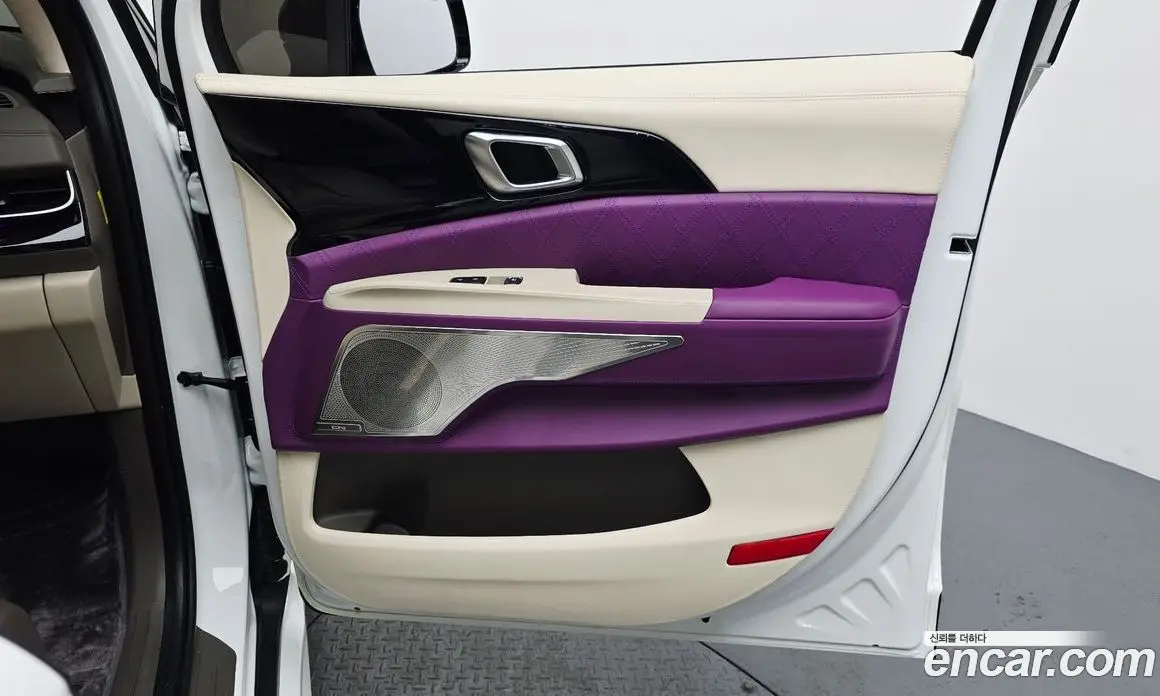 Kia Carnival 2025 3.5 автомат (гидро), фото 15 Kia Carnival 2025 3.5 автомат (гидро), фото 15