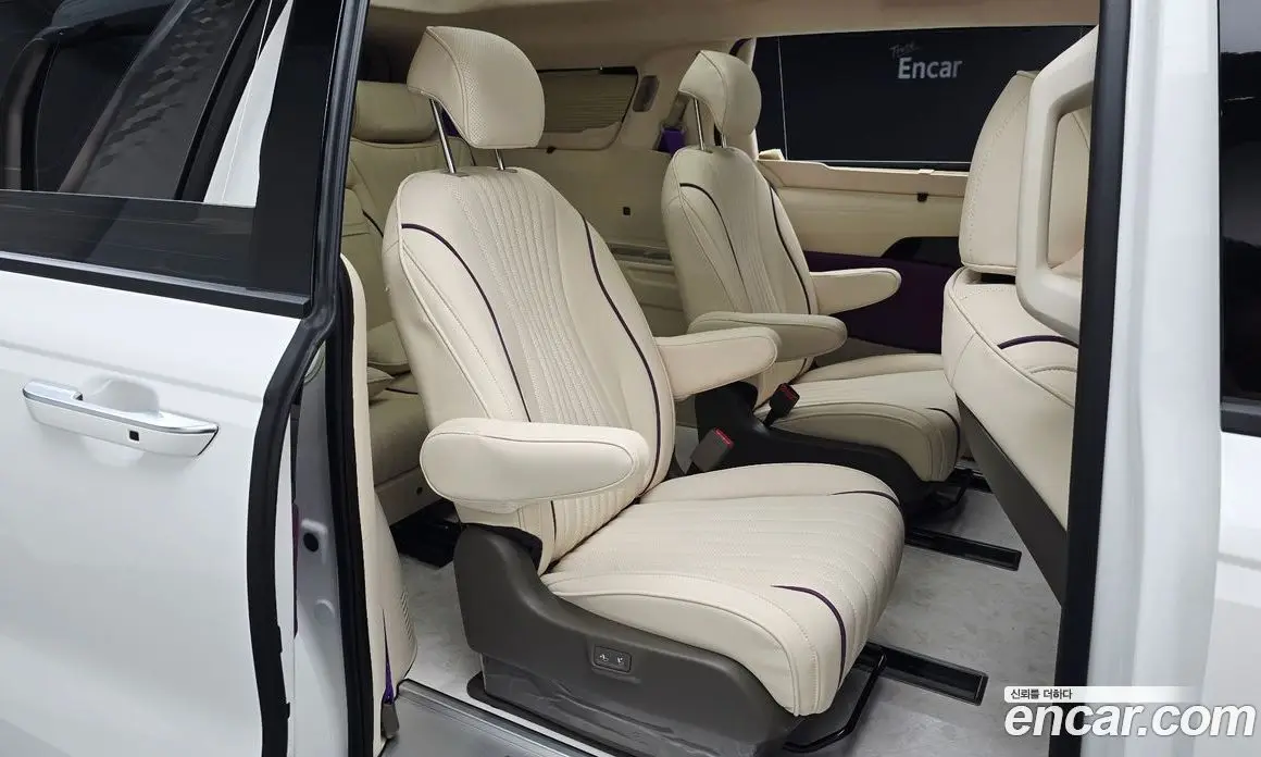 Kia Carnival 2025 3.5 автомат (гидро), фото 18 Kia Carnival 2025 3.5 автомат (гидро), фото 18