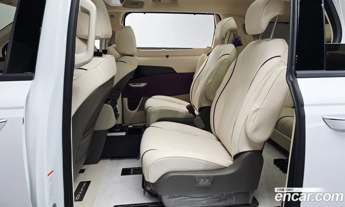 Kia Carnival 2025 3.5 автомат (гидро), фото 19 Kia Carnival 2025 3.5 автомат (гидро), фото 19