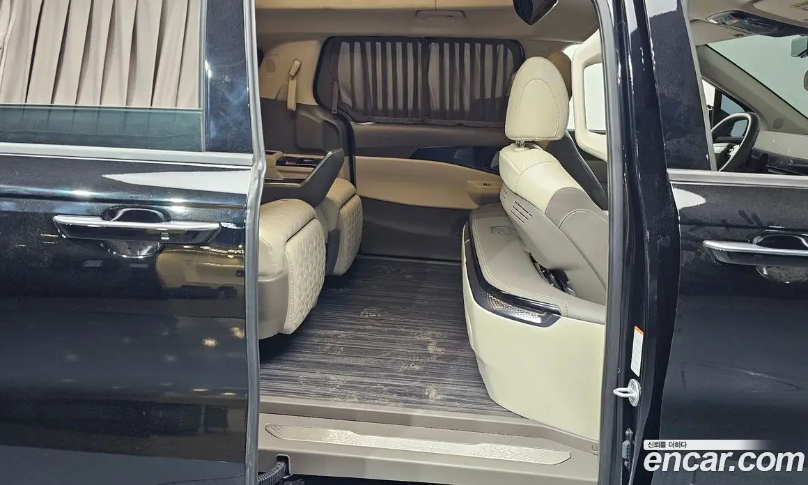 Kia Carnival 2025 1.6 автомат (гидро), фото 17