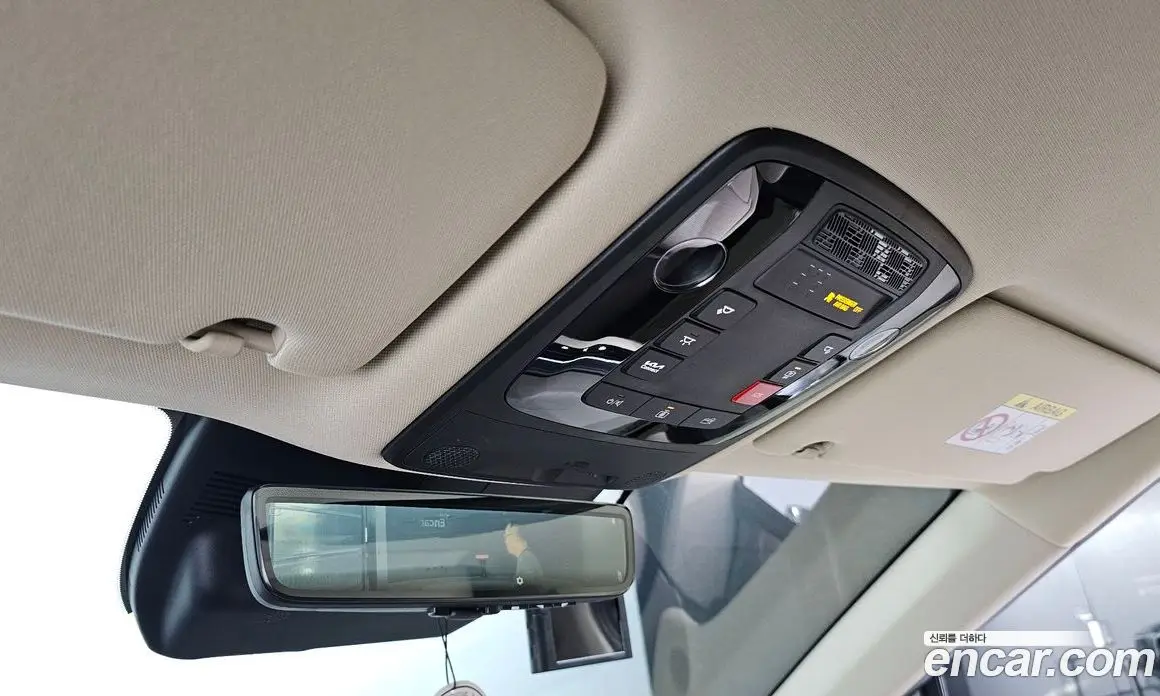 Kia Carnival 2025 1.6 автомат (гидро), фото 26
