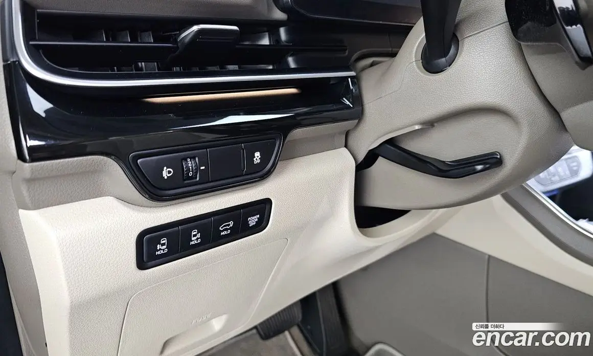 Kia Carnival 2025 1.6 автомат (гидро), фото 27