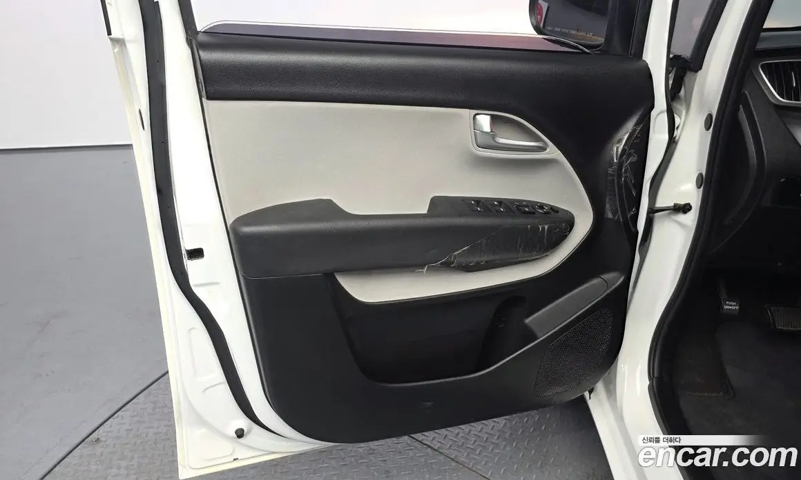Kia Ray 2022 1.0 автомат (гидро), фото 14 Kia Ray 2022 1.0 автомат (гидро), фото 14