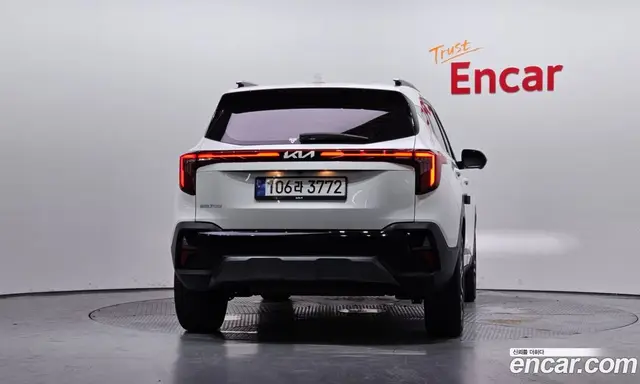 Kia Seltos 2023 1.6 автомат (гидро), миниатюра 4 Kia Seltos 2023 1.6 автомат (гидро), миниатюра 4