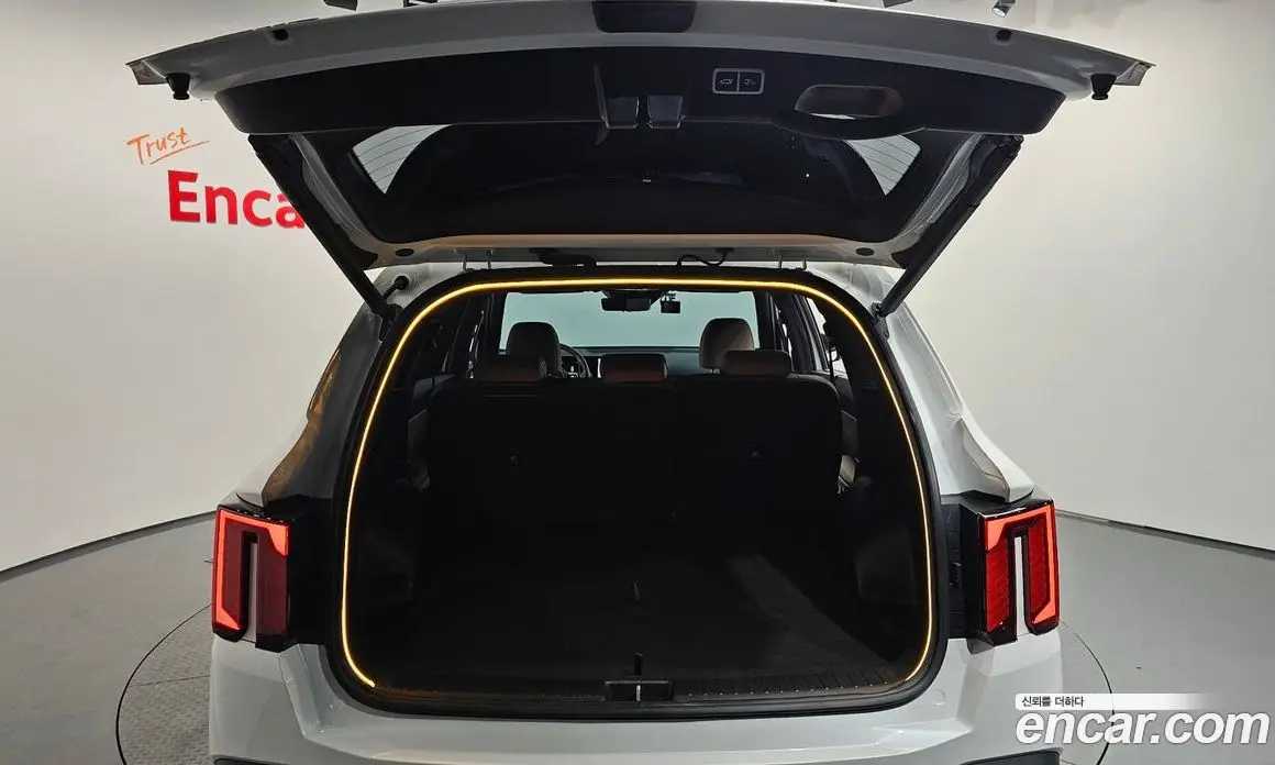 Kia Sorento 2023 1.6 автомат (гидро), фото 18 Kia Sorento 2023 1.6 автомат (гидро), фото 18