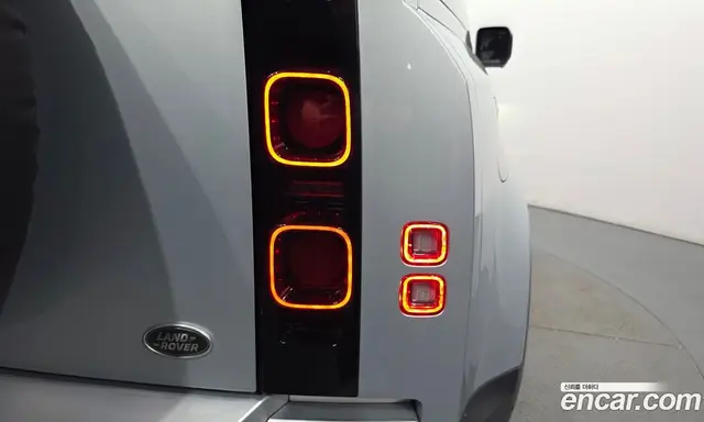 Land Rover Defender 2021 3.0 автомат (гидро), миниатюра 9 Land Rover Defender 2021 3.0 автомат (гидро), миниатюра 9
