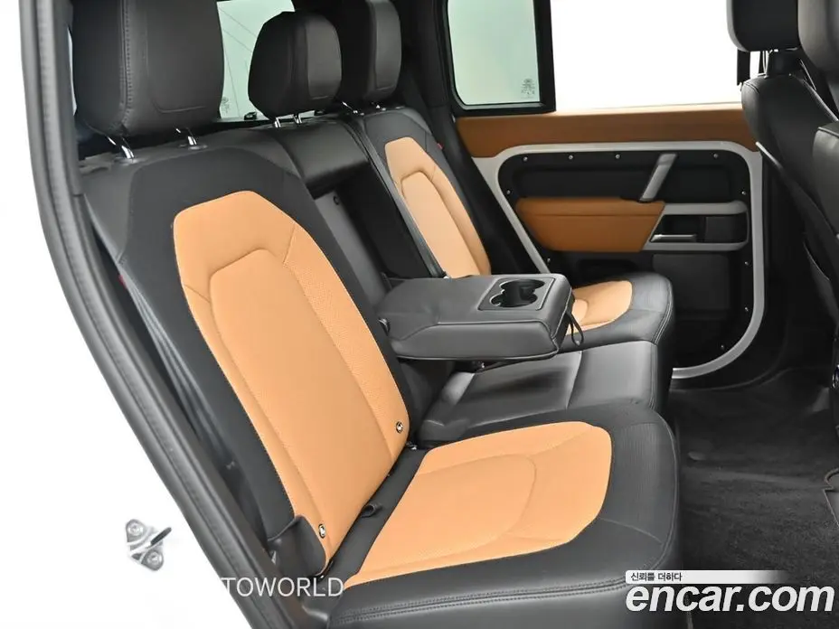 Land Rover Defender 2024 3.0 автомат (гидро), фото 12 Land Rover Defender 2024 3.0 автомат (гидро), фото 12