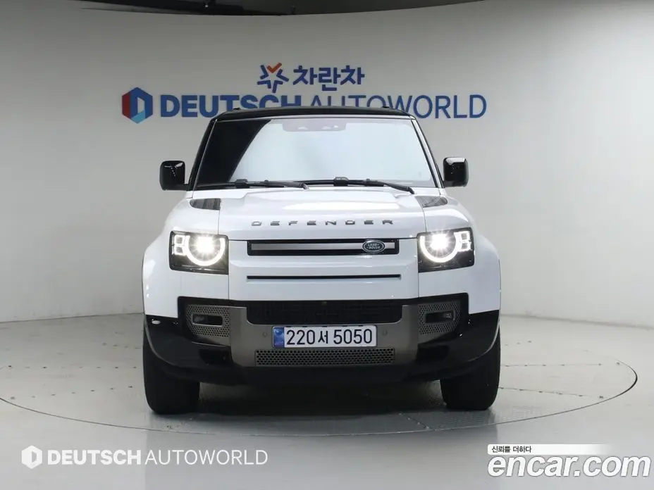 Land Rover Defender 2024 3.0 автомат (гидро), фото 3 Land Rover Defender 2024 3.0 автомат (гидро), фото 3