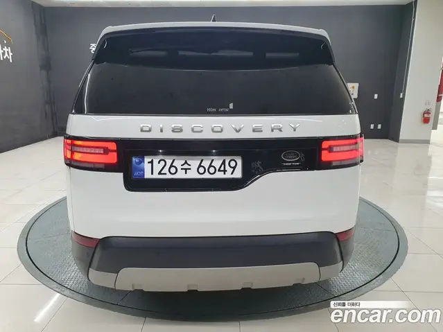 Land Rover Discovery 2018 3.0 автомат (гидро), миниатюра 4 Land Rover Discovery 2018 3.0 автомат (гидро), миниатюра 4