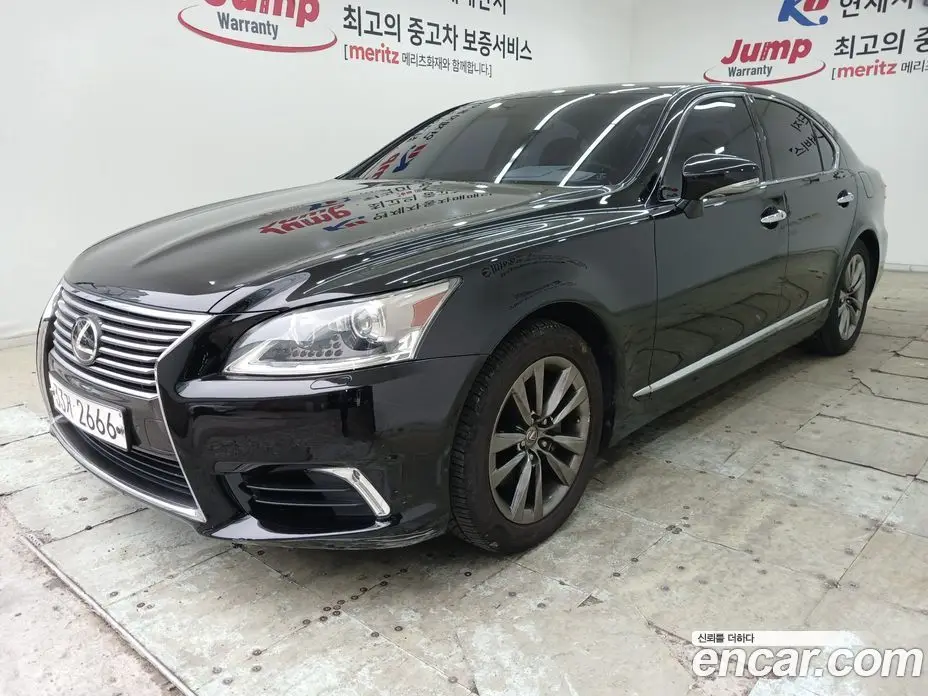 Lexus LS 2014 4.6 автомат (гидро), фото 2 Lexus LS 2014 4.6 автомат (гидро), фото 2