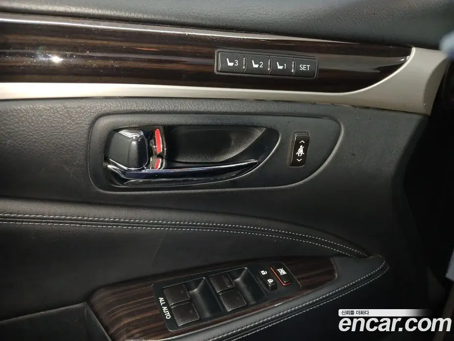 Lexus LS 2014 4.6 автомат (гидро), фото 10 Lexus LS 2014 4.6 автомат (гидро), фото 10
