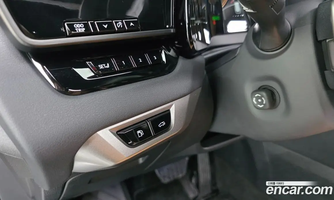 Lexus RX 2025 2.5 автомат (гидро), фото 19 Lexus RX 2025 2.5 автомат (гидро), фото 19