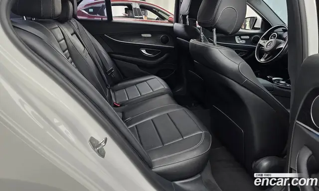 Mercedes-Benz E-Class 2017 1.9 автомат (гидро), миниатюра 11 Mercedes-Benz E-Class 2017 1.9 автомат (гидро), миниатюра 11