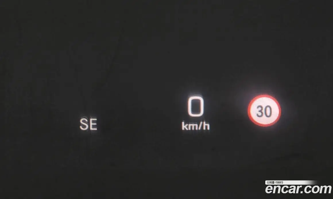 Mercedes-Benz E-Class 2017 1.9 автомат (гидро), фото 19 Mercedes-Benz E-Class 2017 1.9 автомат (гидро), фото 19
