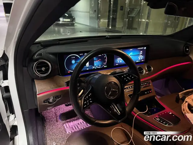 Mercedes-Benz E-Class 2021 2.0 автомат (гидро), миниатюра 2 Mercedes-Benz E-Class 2021 2.0 автомат (гидро), миниатюра 2