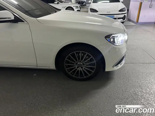 Mercedes-Benz E-Class 2021 2.0 автомат (гидро), миниатюра 5 Mercedes-Benz E-Class 2021 2.0 автомат (гидро), миниатюра 5