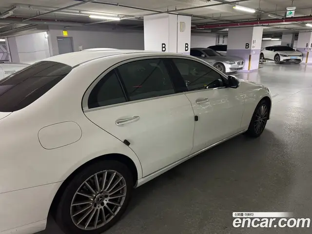 Mercedes-Benz E-Class 2021 2.0 автомат (гидро), миниатюра 6 Mercedes-Benz E-Class 2021 2.0 автомат (гидро), миниатюра 6