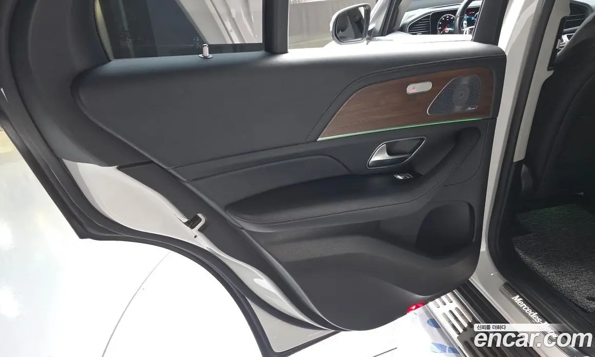 Mercedes-Benz GLE-Class 2019 3.0 автомат (гидро), фото 15 Mercedes-Benz GLE-Class 2019 3.0 автомат (гидро), фото 15