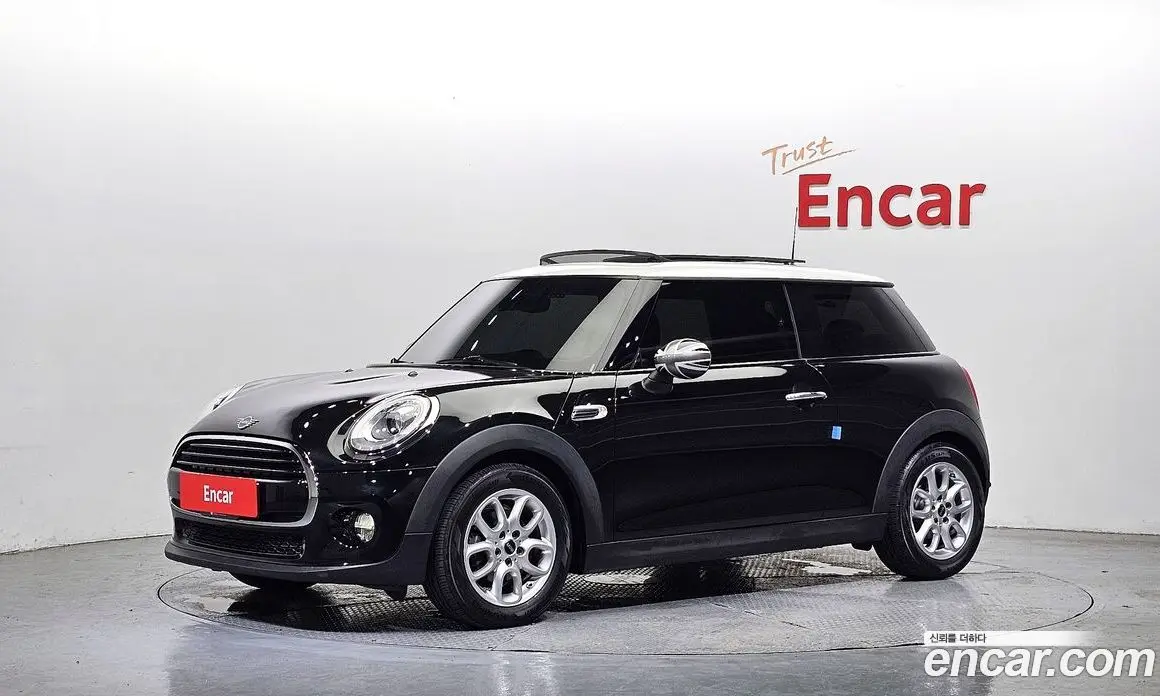 Mini Cooper 2017 1.5 автомат (гидро), фото 1 Mini Cooper 2017 1.5 автомат (гидро), фото 1