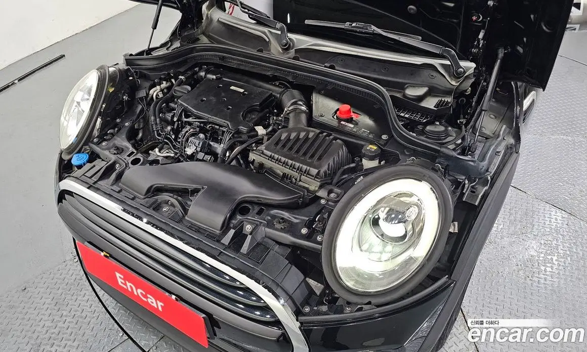 Mini Cooper 2017 1.5 автомат (гидро), фото 6 Mini Cooper 2017 1.5 автомат (гидро), фото 6