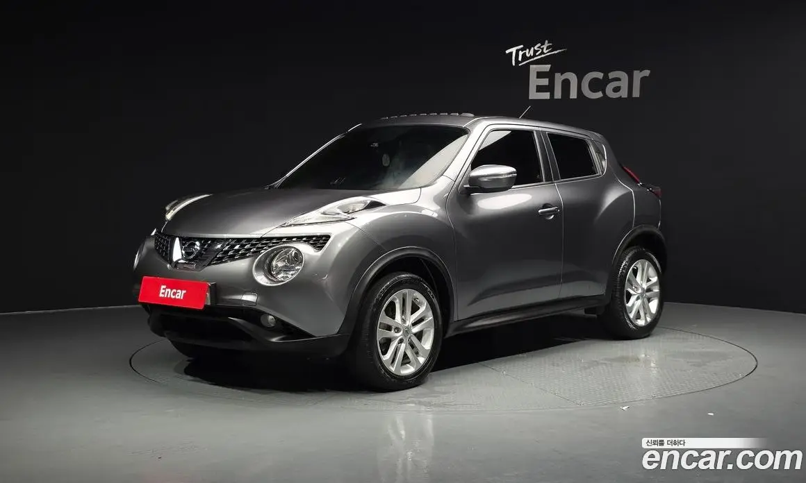 Nissan Juke 2017 1.6 автомат (гидро), фото 1 Nissan Juke 2017 1.6 автомат (гидро), фото 1