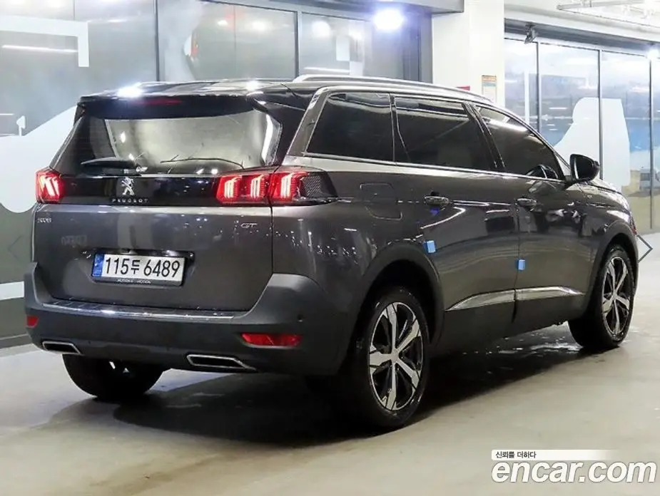 Peugeot 5008 2021 1.5 автомат (гидро), фото 4 Peugeot 5008 2021 1.5 автомат (гидро), фото 4