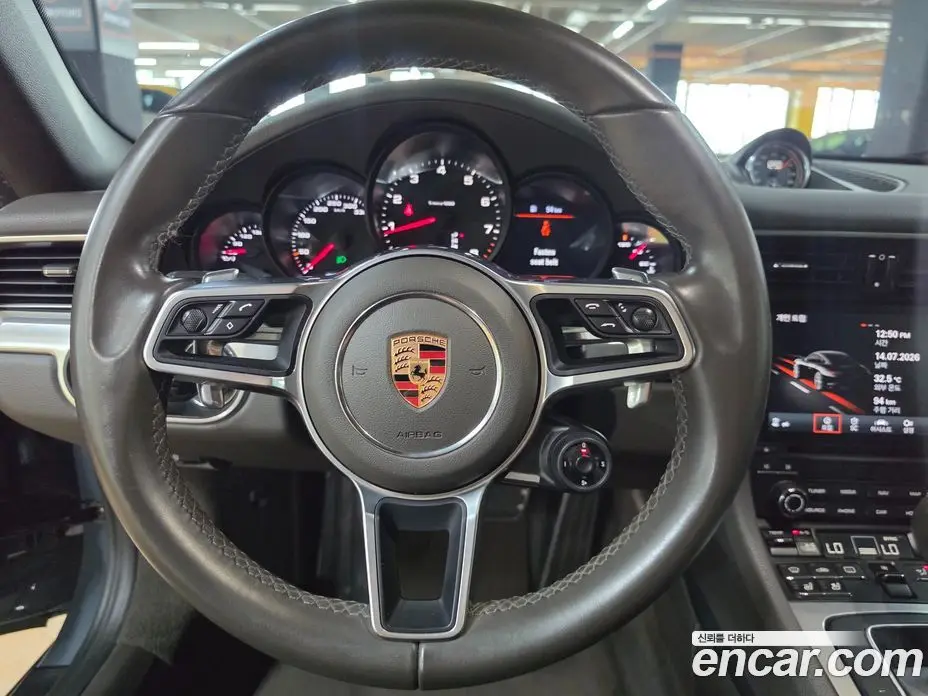 Porsche 911 2017 3.0 автомат (гидро), фото 19 Porsche 911 2017 3.0 автомат (гидро), фото 19