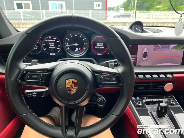 Porsche 911 2021 3.0 автомат (гидро), миниатюра 8