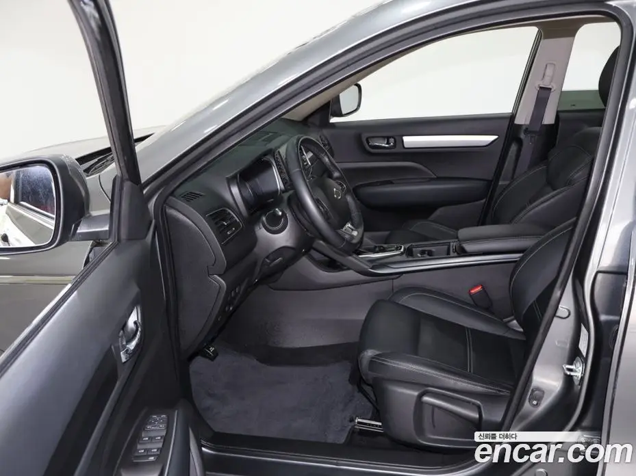 Renault (Samsung) QM6 2022 2.0 автомат (гидро), фото 9 Renault (Samsung) QM6 2022 2.0 автомат (гидро), фото 9