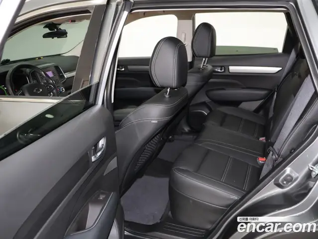 Renault (Samsung) QM6 2022 2.0 автомат (гидро), миниатюра 10 Renault (Samsung) QM6 2022 2.0 автомат (гидро), миниатюра 10