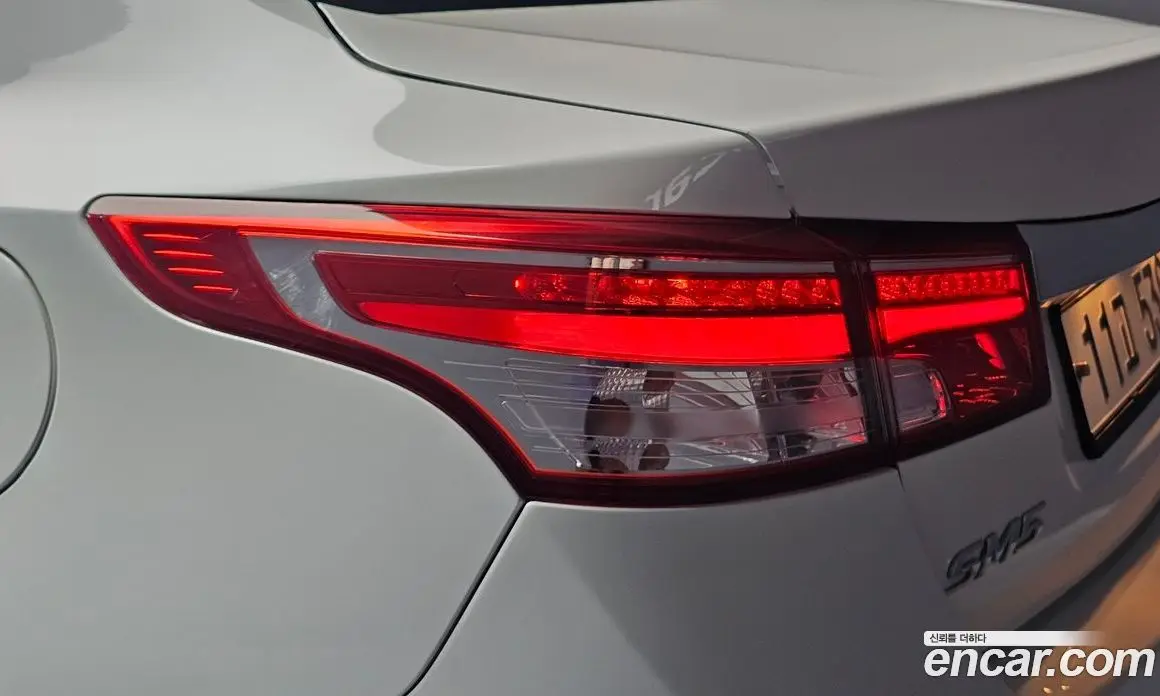 Renault (Samsung) SM5 2015 1.6 автомат (гидро), фото 9 Renault (Samsung) SM5 2015 1.6 автомат (гидро), фото 9
